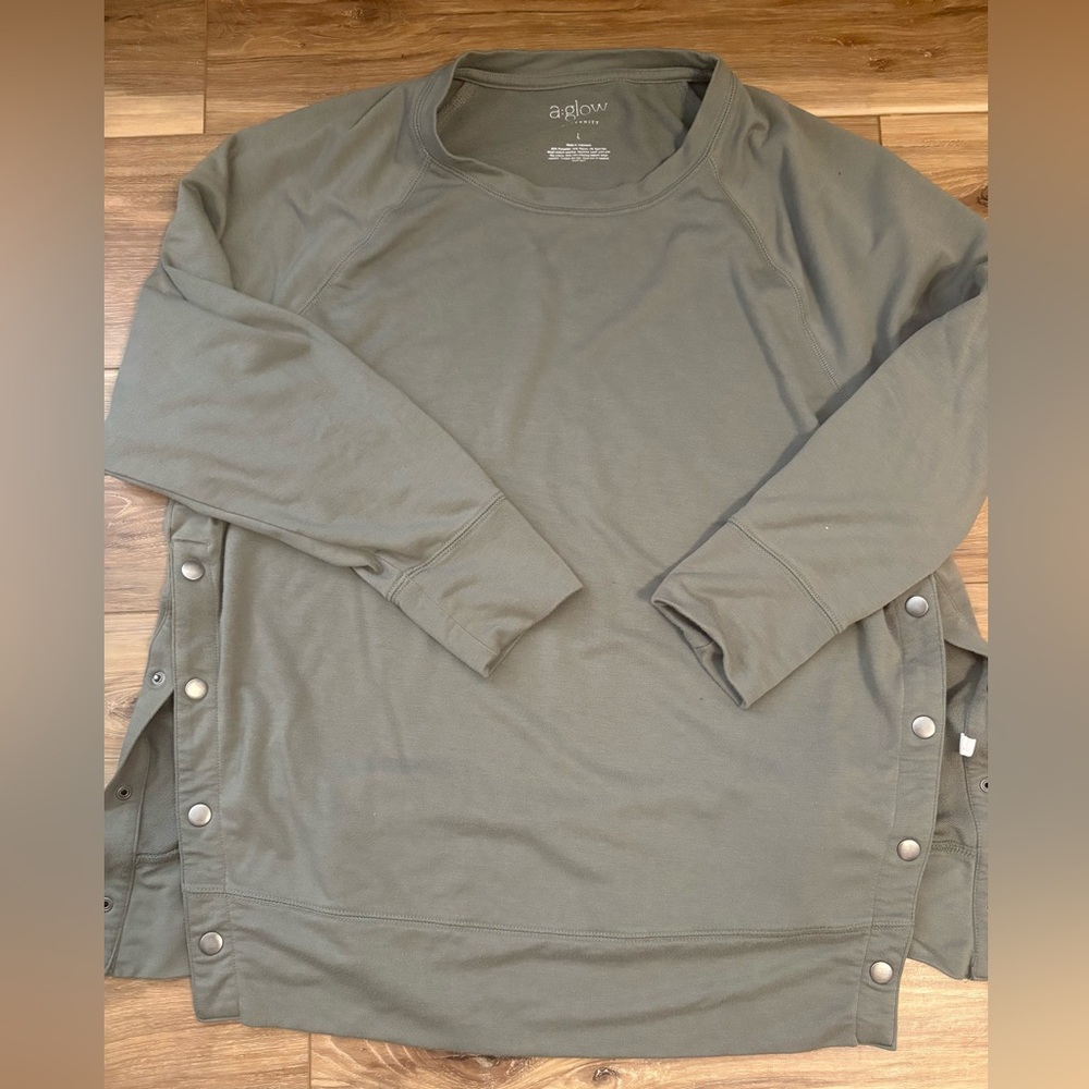 a:glow Women's Olive Top with Side Buttons